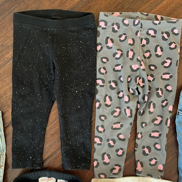 Girls bundle Cat & Jack leggings, jeans, and overalls, 18-24m - Picture 4 of 5